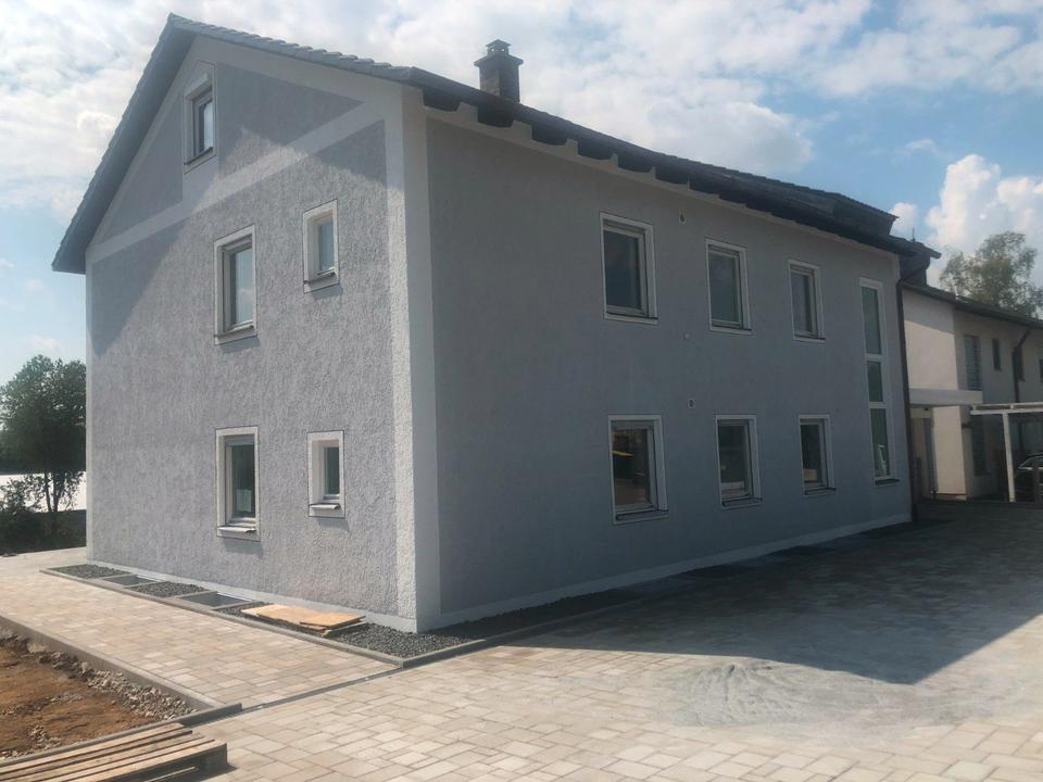 Thumbnail-helle sehr schöne 4 Zimmer Wohnung , ruhige Lage