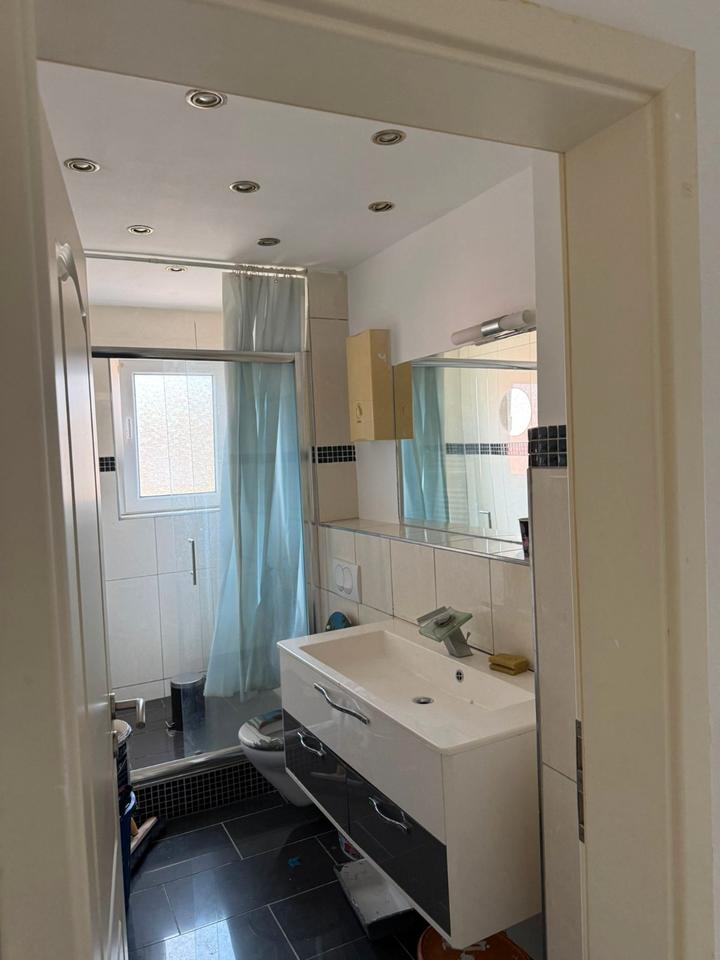 Thumbnail-3-Zimmer Wohnung Inkl. Einbauküche