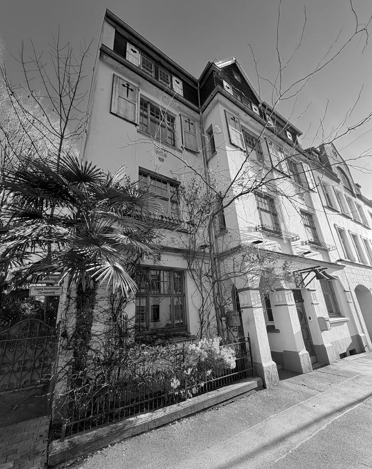 Thumbnail-Provisionsfrei, saniertes MFH Denkmalschutz, 5,3% Rendite