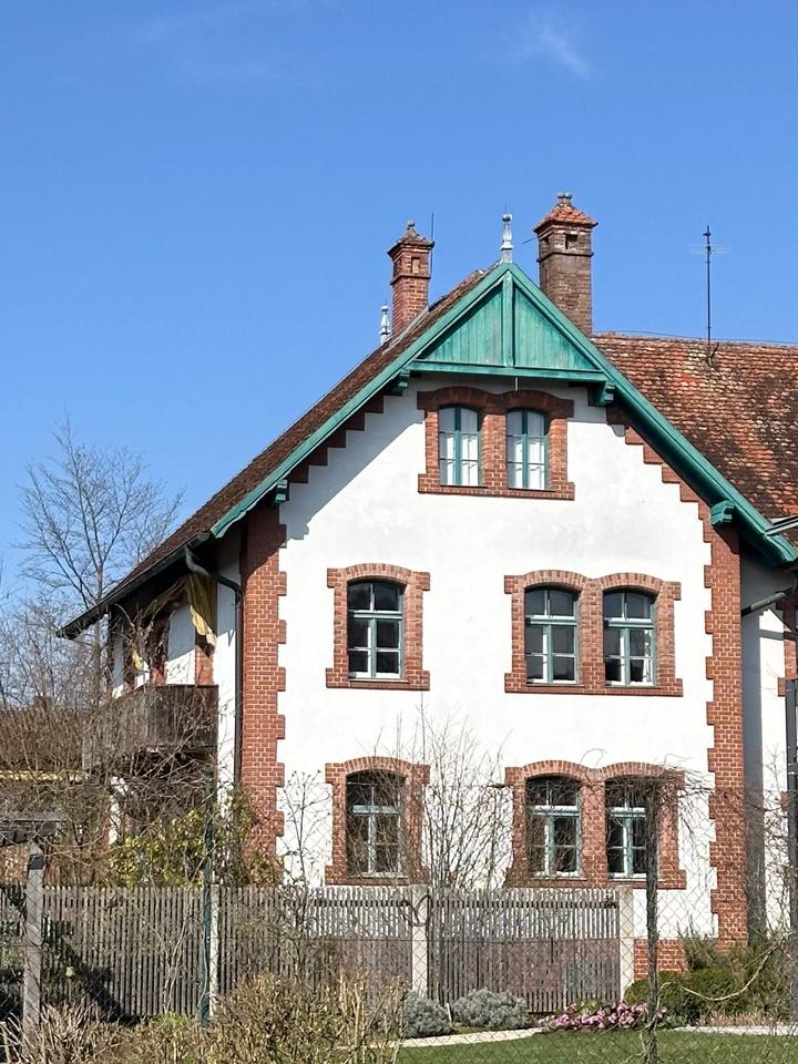 Thumbnail-Historisches Gründerzeit-Anwesen — Villa 1905 + 2 weitere Gebäude