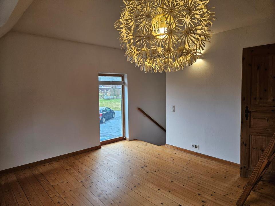 Thumbnail-Klein, aber komplett: Mini-Reihenendhaus - modernisiert - 11 Minuten zum Bahnhof Buxtehude