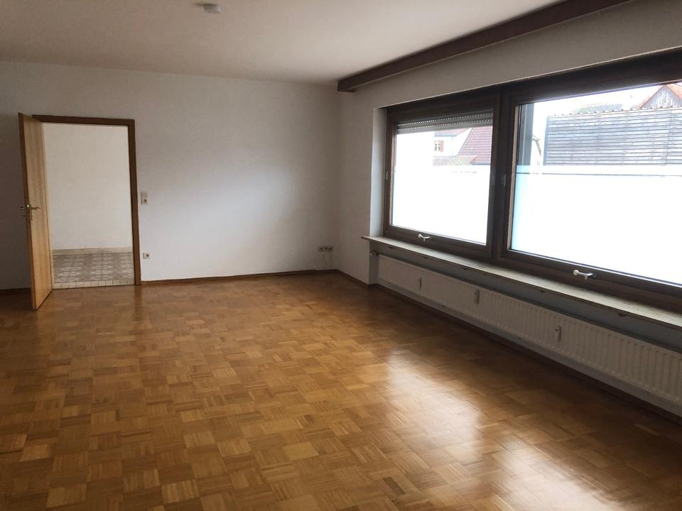 Thumbnail-Wohnung, EG mit Terrasse zu vermieten