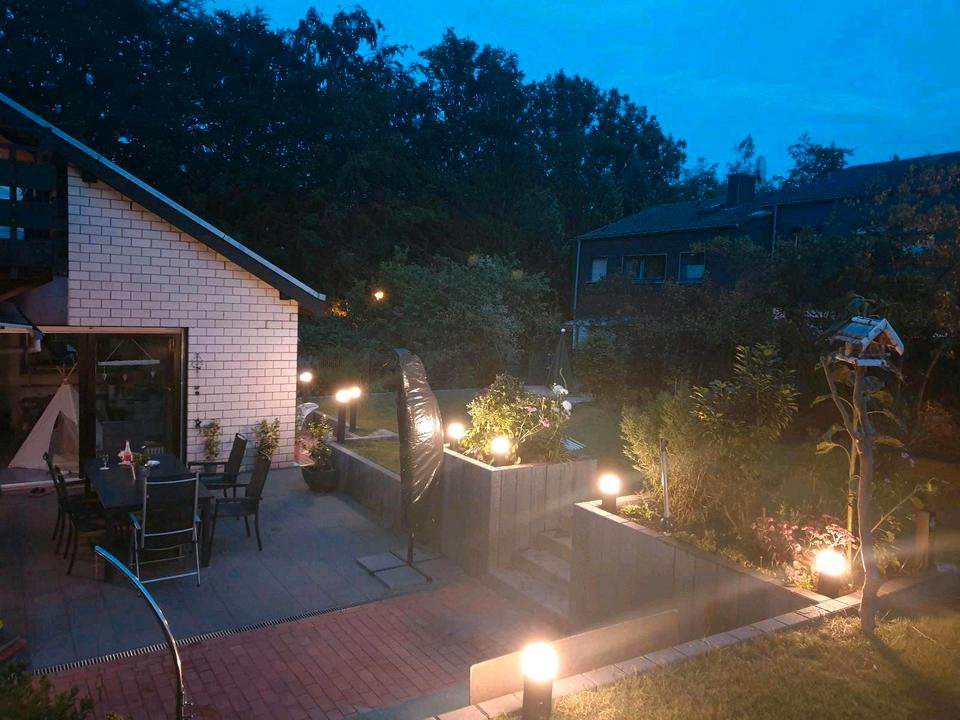 Thumbnail-Wohnung wie ein Haus mit Traum- Garten