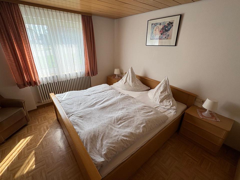 Thumbnail-Möblierte Einliegerwohnung mit Garage (ca. 33 m²)
