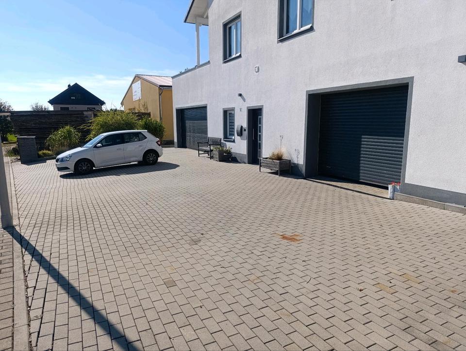 Thumbnail-Haus mit Gewerbeeinheit, großer Garten, Pool, Werkstatt