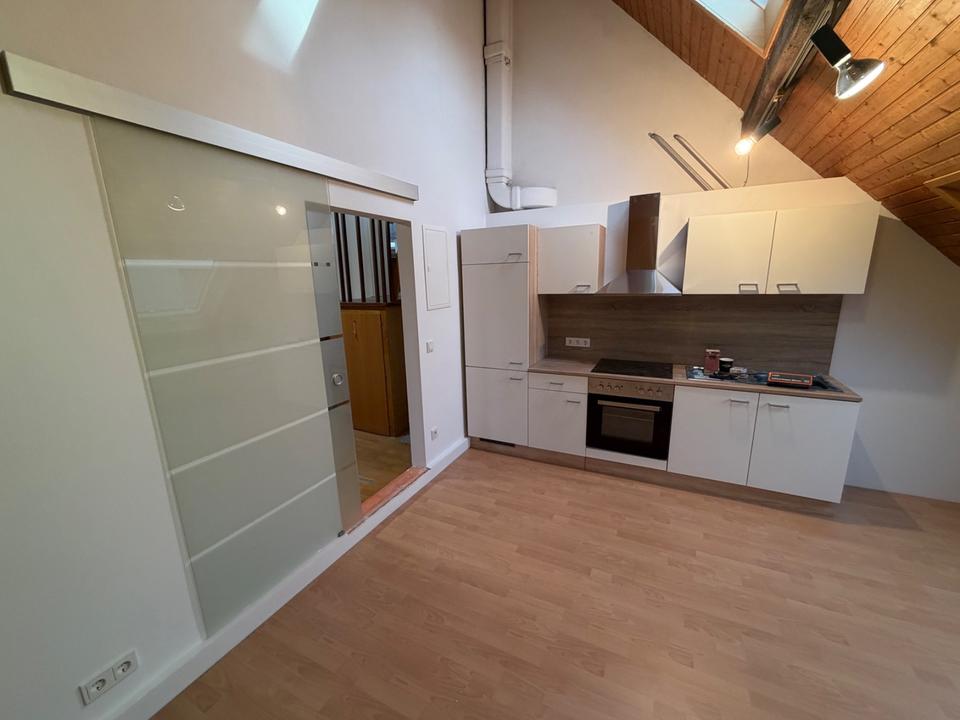 Thumbnail-Charmante Galeriewohnung mit Dachterrasse und neuer Einbauküche