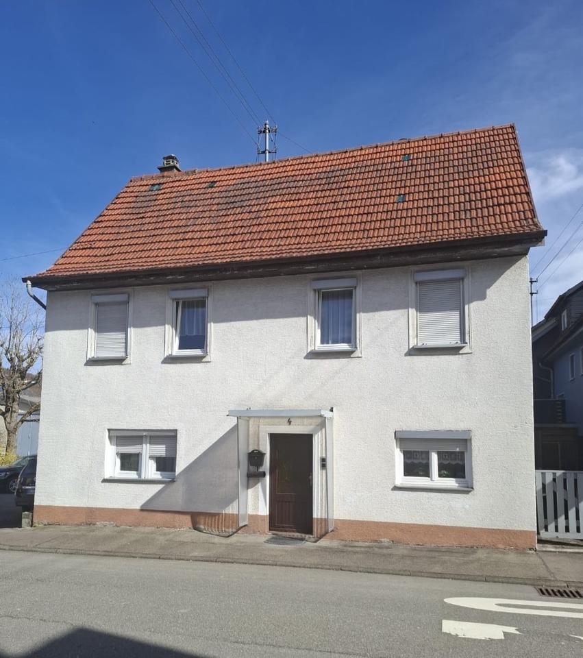 Thumbnail-Einfamilienhaus in Albstadt-Onstmettingen zum Vermieten.