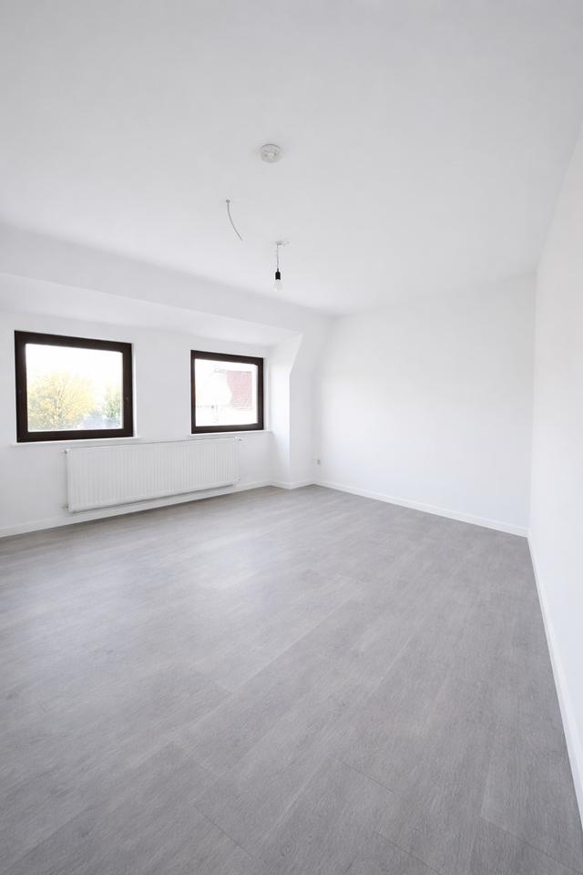 Thumbnail-2-Zimmer-Wohnung mit großer Terrasse, frisch renoviert, ab sofort