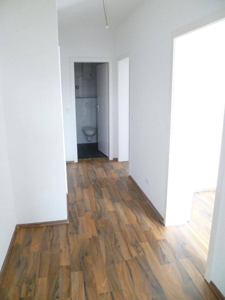 Thumbnail-Bald frei!