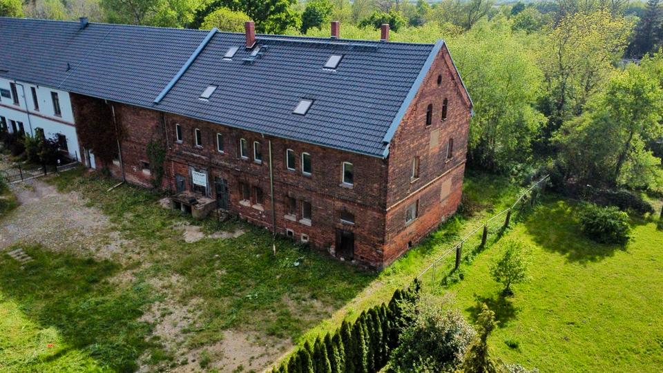 Thumbnail-Teile des historischen Rittergutes Podelwitz