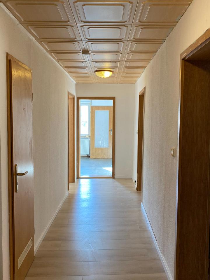 Thumbnail-Wohnung 4 Zi. Wohnküche, Garage in Calbe zu vermieten