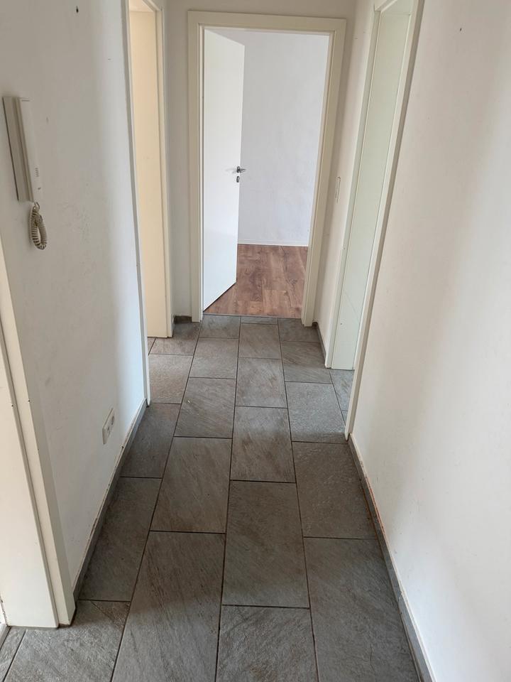 Thumbnail-3-Raum Wohnung in Gehren, nahe Ilmenau, 410€ Miete