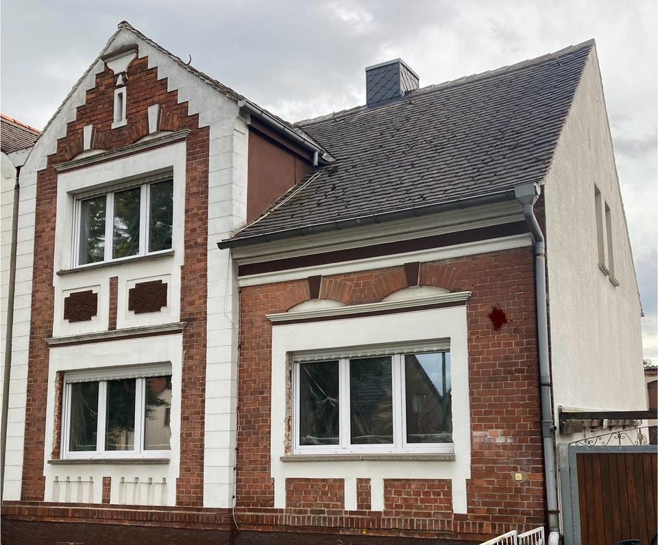 Thumbnail-Helle geräumige Renovierte Sanierte DHH zuverkaufen