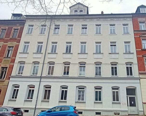 Thumbnail-Gemütliche DG 3-Zimmer Wohnung mit Laminat und Wannenbad in guter Lage.