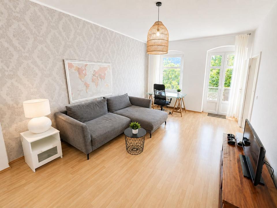 Thumbnail-Toplage: Bezugsfreie 2-Zimmer-Wohnung + Balkon + EBK