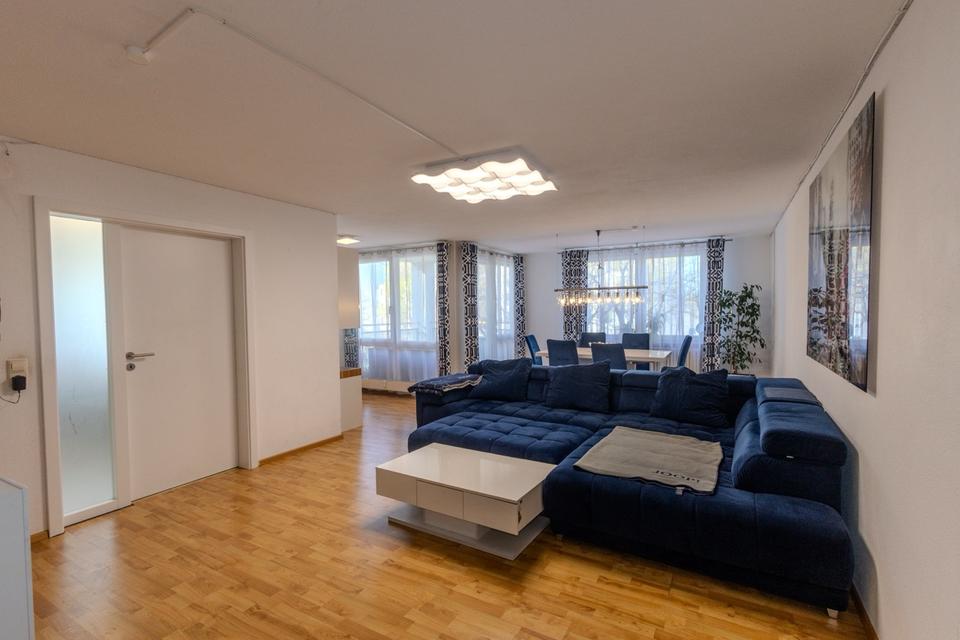Thumbnail-4-Zimmer Wohnung mit Balkon und Aufzug in Plochingen