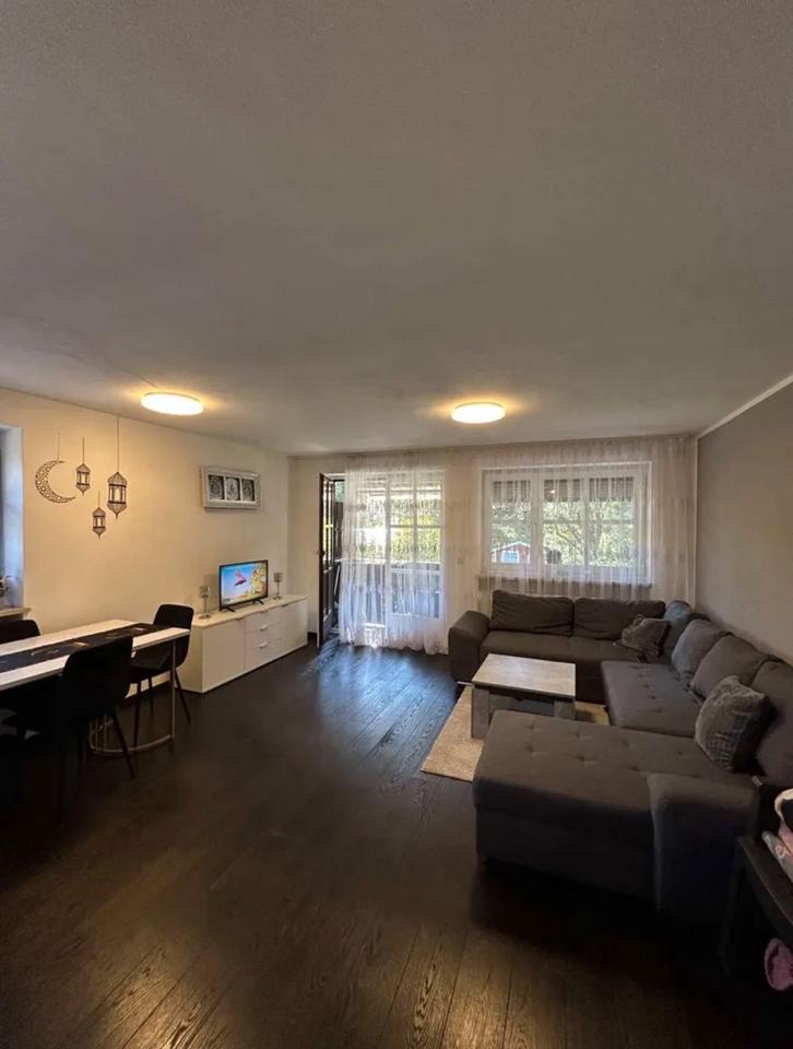 Thumbnail-3 Zimmer Wohnung mit Balkon und Blick ins Grüne