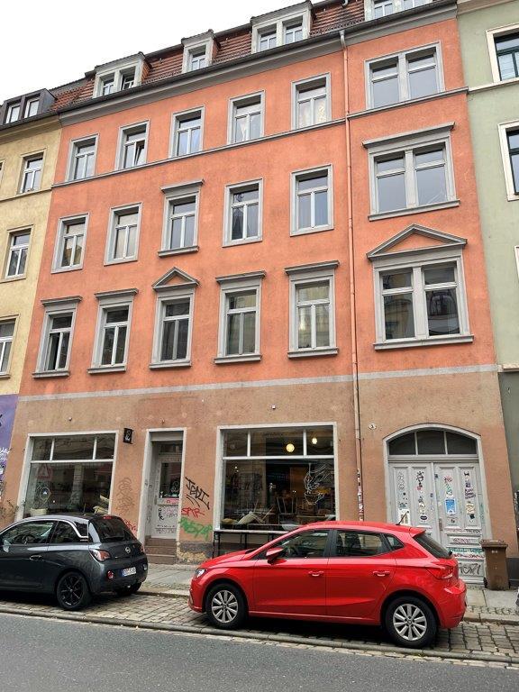 Thumbnail-3_zimer-Dachgeschosswohnung mit Küche in der Neustadt