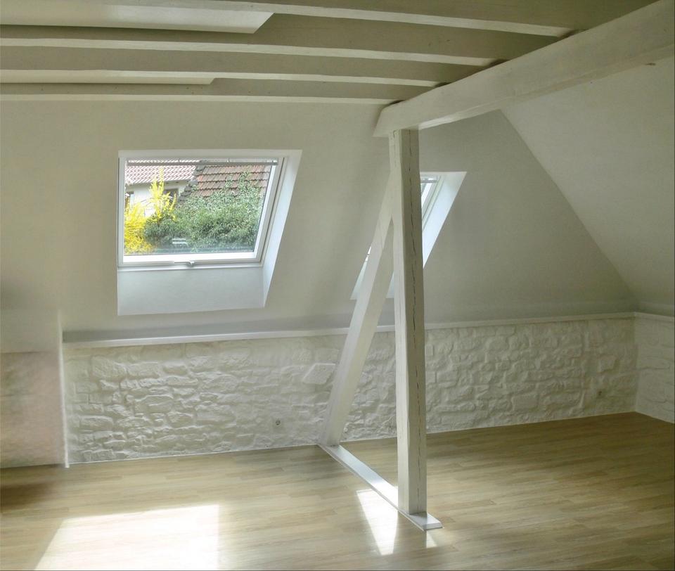 Thumbnail-3 Zimmer (inkl. Wohnküche) im Grünen. Kernsaniert, EBK, 84 m2