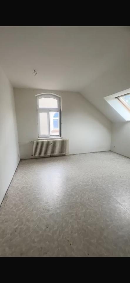 Thumbnail-2 Zimmer Wohnung Dachgeschoss möbliert