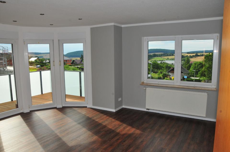 Thumbnail-Ebenerdige 2,5 -Zi-Wohnung in HIG mit Terrasse & Stellplatz