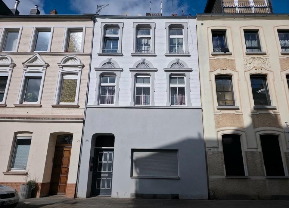 Thumbnail-3 PARTEIEN ALTBAU MIT GARTEN & GROßER MAISONETTE WOHNUNG EG …