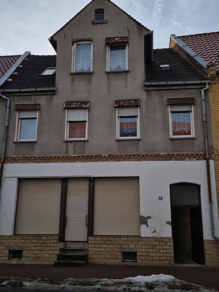 Thumbnail-EFH in Helbra - mit Ladengeschäft