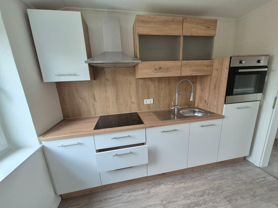 Thumbnail-Erstbezug schöne 2 ZKB - DG-Wohnung, Sackgassenendlage