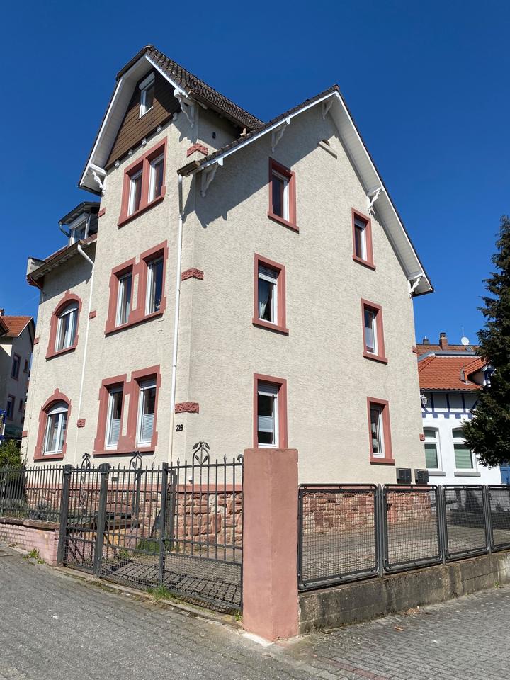 Thumbnail-Historisches Dreifamilienhaus von 1908 in Frankfurt-Bergen