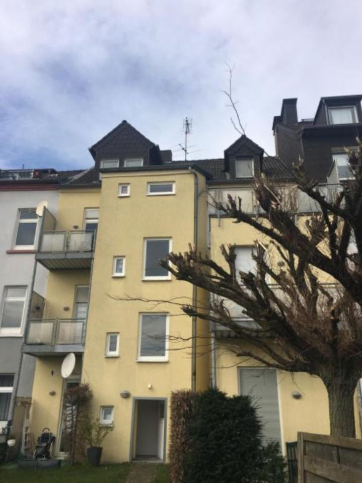 Thumbnail-2-Zimmer-Balkon-Wohnung in Essen-Holsterhausen ab 01.04.2026