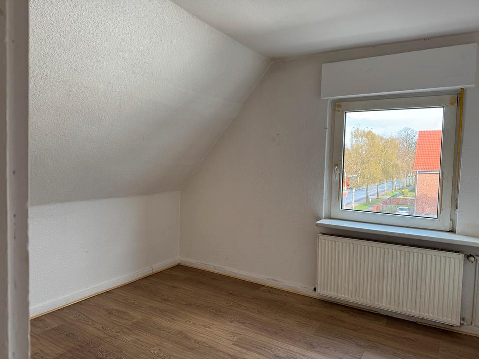 Thumbnail-Mietwohnung ab 01.05 zu vermieten