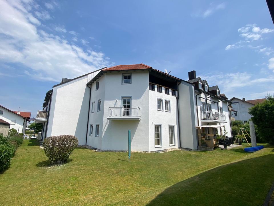 Thumbnail-Traumhafte Wohnung , ruhige Lage mit großer überdachten Terrasse