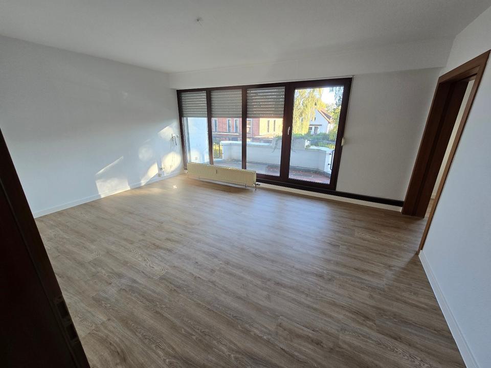 Thumbnail-3-Zimmer-Wohnung mit Balkon in 30659 Hannover-Bothfeld – 79,82 m²