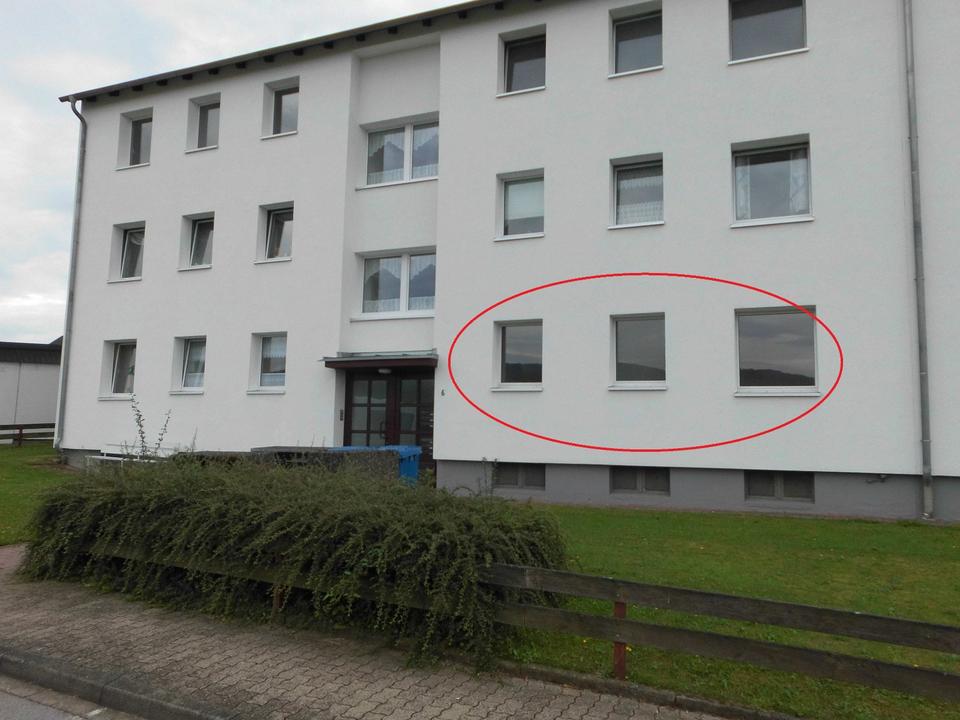 Thumbnail-Erdgeschoss 3-Zimmerwohnung in Eschershausen