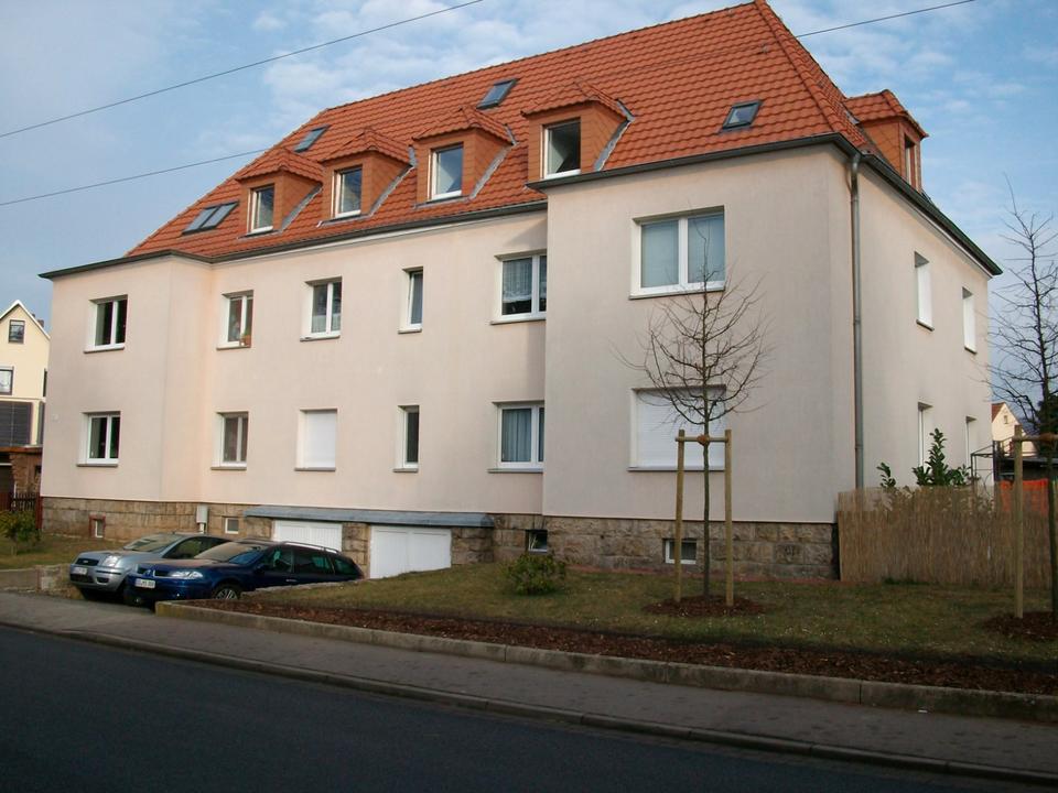 Thumbnail-2-Zimmer – Dachgeschosswohnung mit EBK in ruhiger Lage