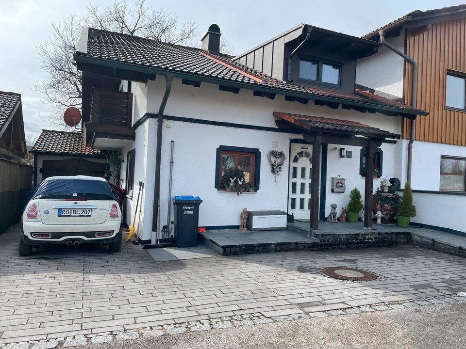 Thumbnail-EFH in Bruckmühl – ruhige Lage, Garten & Garage, nahe Rosenheim