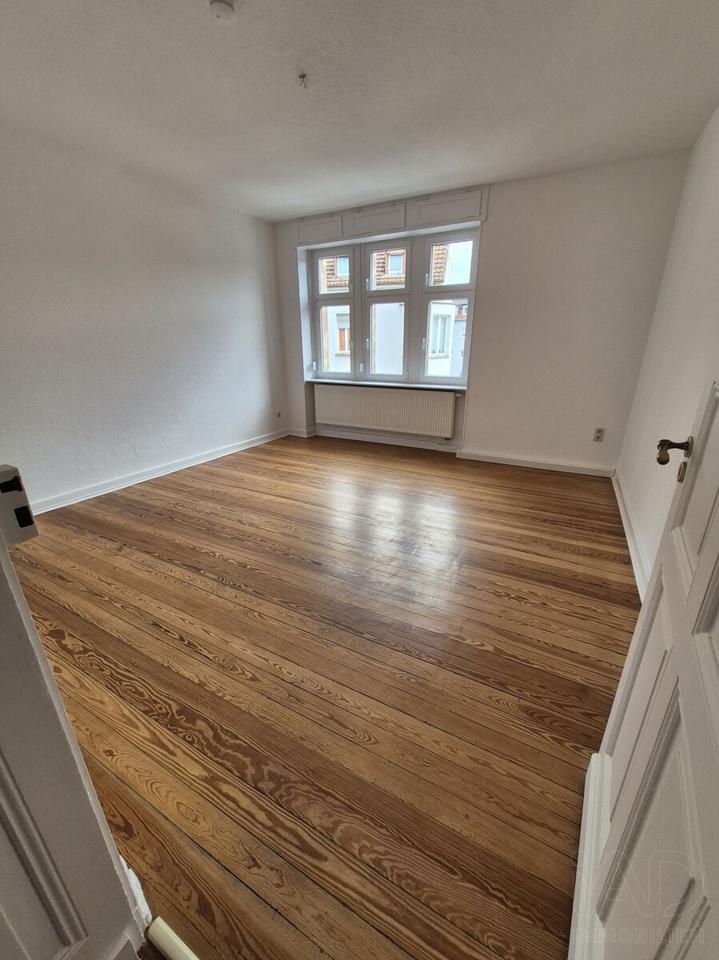 Thumbnail-Wunderschöne, renovierte 2ZKB-Altbauwohnung in SB-St. Arnual!
