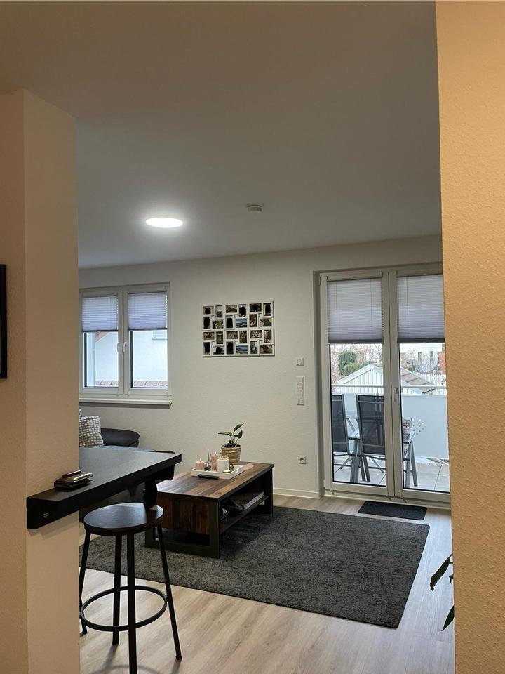 Thumbnail-2-Raum-Wohnung im 1.OG mit Aufzug, Balkon1 PKW Stellplatz