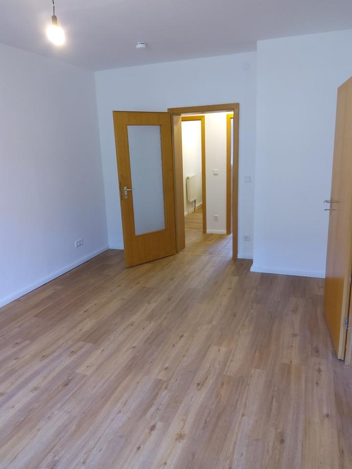 Thumbnail-Grundsanierte 2-Zimmer Wohnung mit Altbaucharme