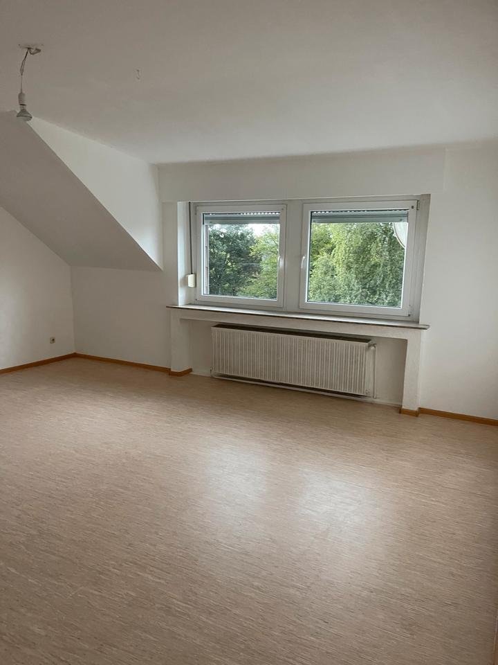 Thumbnail-Demnächst frei! Charmante Dachgeschosswohnung mit 92 m2