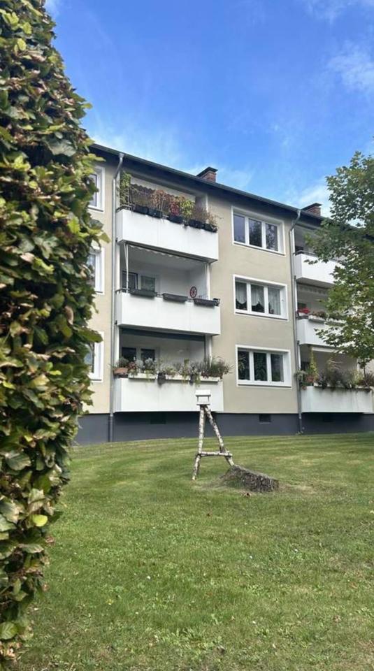 Thumbnail-Frisch sanierte 2-Zimmer-Wohnung mit Balkon, Garage & Einbauküche