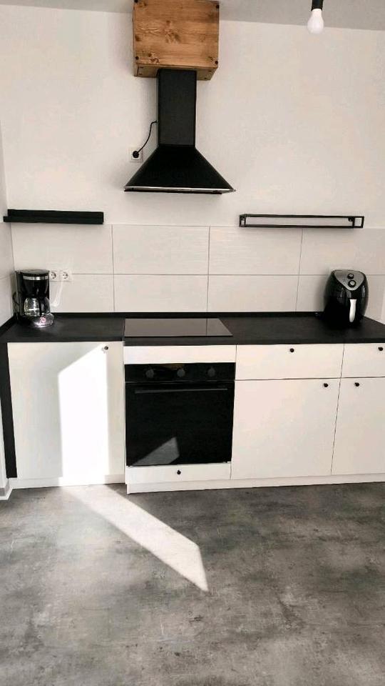 Thumbnail-31224 Peine Frisch renovierte 2-Zi-Wohnung mit Ikea Küche NEU