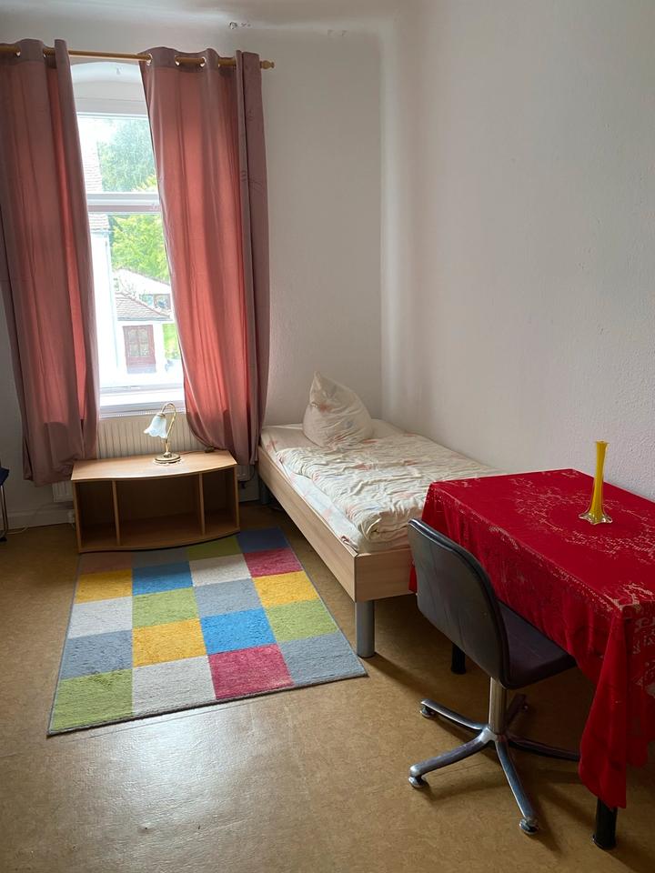 Thumbnail-Möbliertes Zimmern zu vermieten