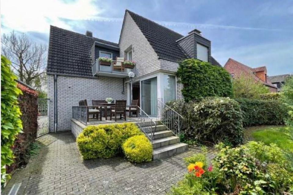 Thumbnail-Möbliertes Haus m. Garten MS Geist zur Zwischenmiete (1–3 Mon)