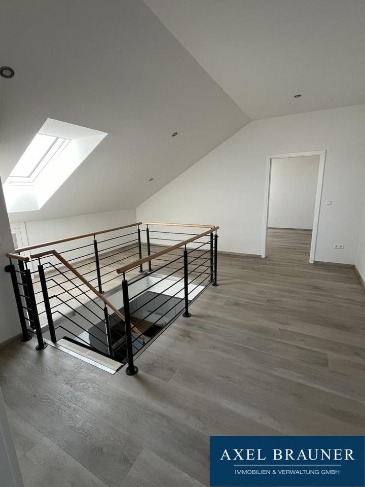 Thumbnail-4-Zimmer-DG-Wohnung im neuwertigen MFH