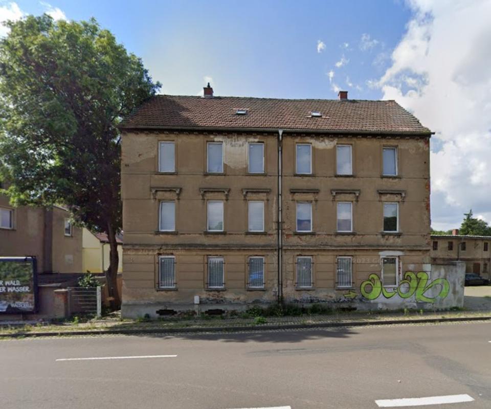 Thumbnail-36% von einem Mehrfamilienhaus zu verkaufen