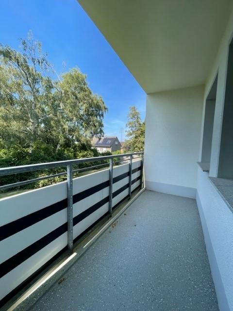 Thumbnail-*Erstbezug nach Sanierung*Balkonwohnung*grüne Siedlung*