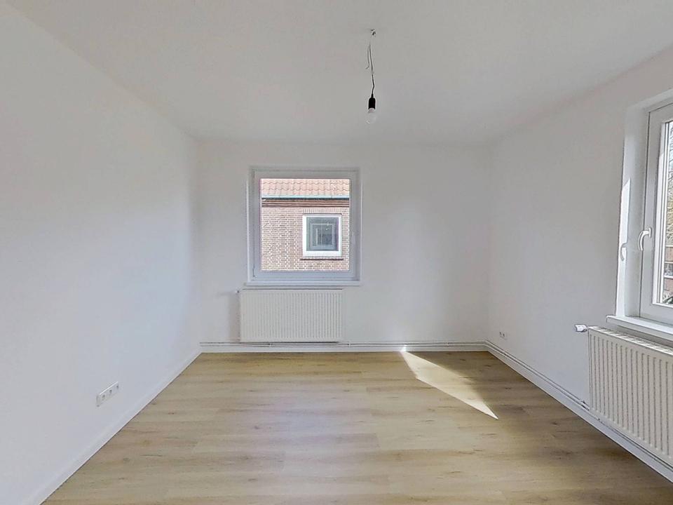 Thumbnail-Helle und modern gestaltete 3-Zimmer-Wohnung mit Wannenbad