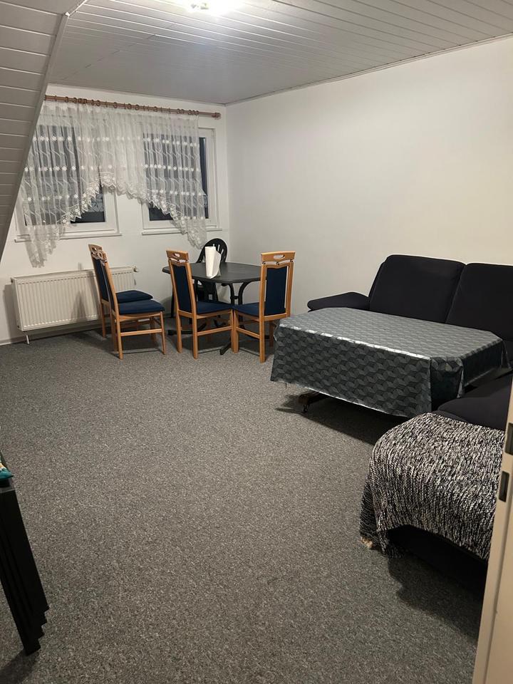 Thumbnail-Helle 4-Zimmer-Dachgeschosswohnung in ruhiger lage