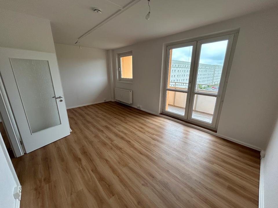 Thumbnail-Moderne 3-Zimmer-Wohnung mit großem Balkon in ruhiger Lage!